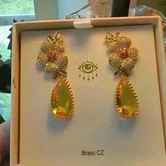 Eye Candy Los Angeles Luxe Collection - Picture 7 of 9